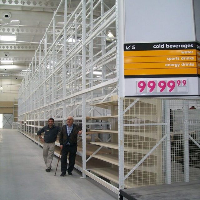 Acrow Makro Walmart Group Project